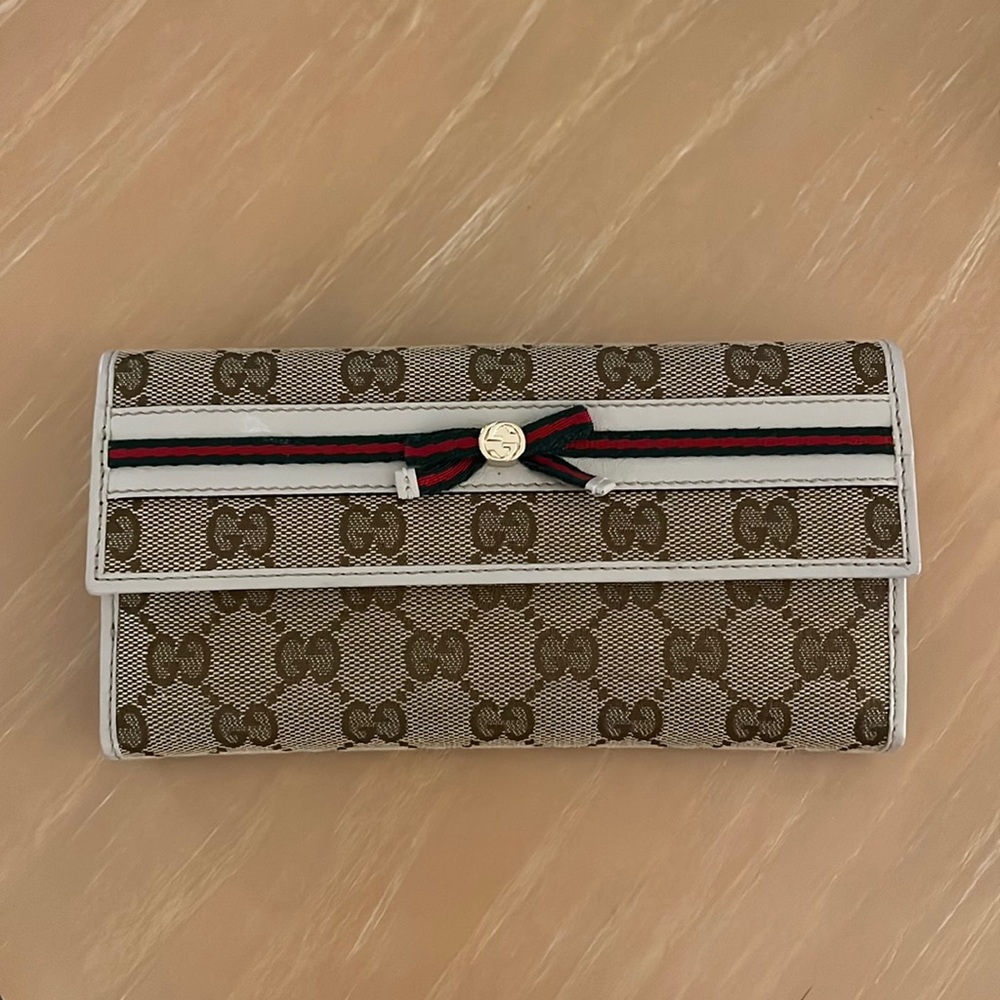 Vintage Gucci Wallet